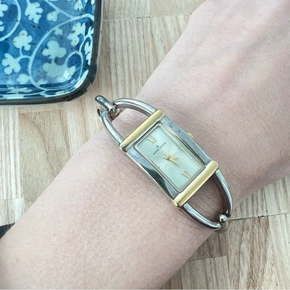 Anne Klein ladies two-tone bracelet dress watch NEW BATTERY
